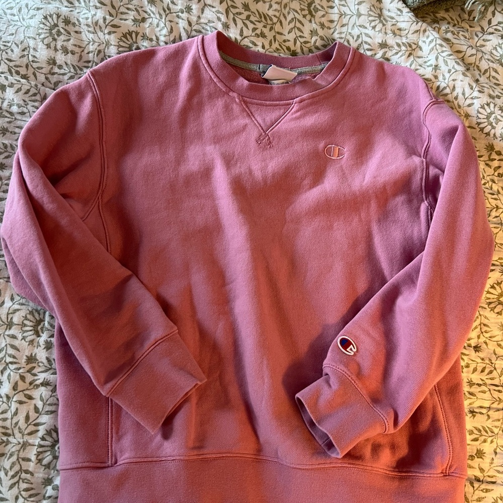 Champion Women’s Crewneck Sweatshirt - Dusty Rose
